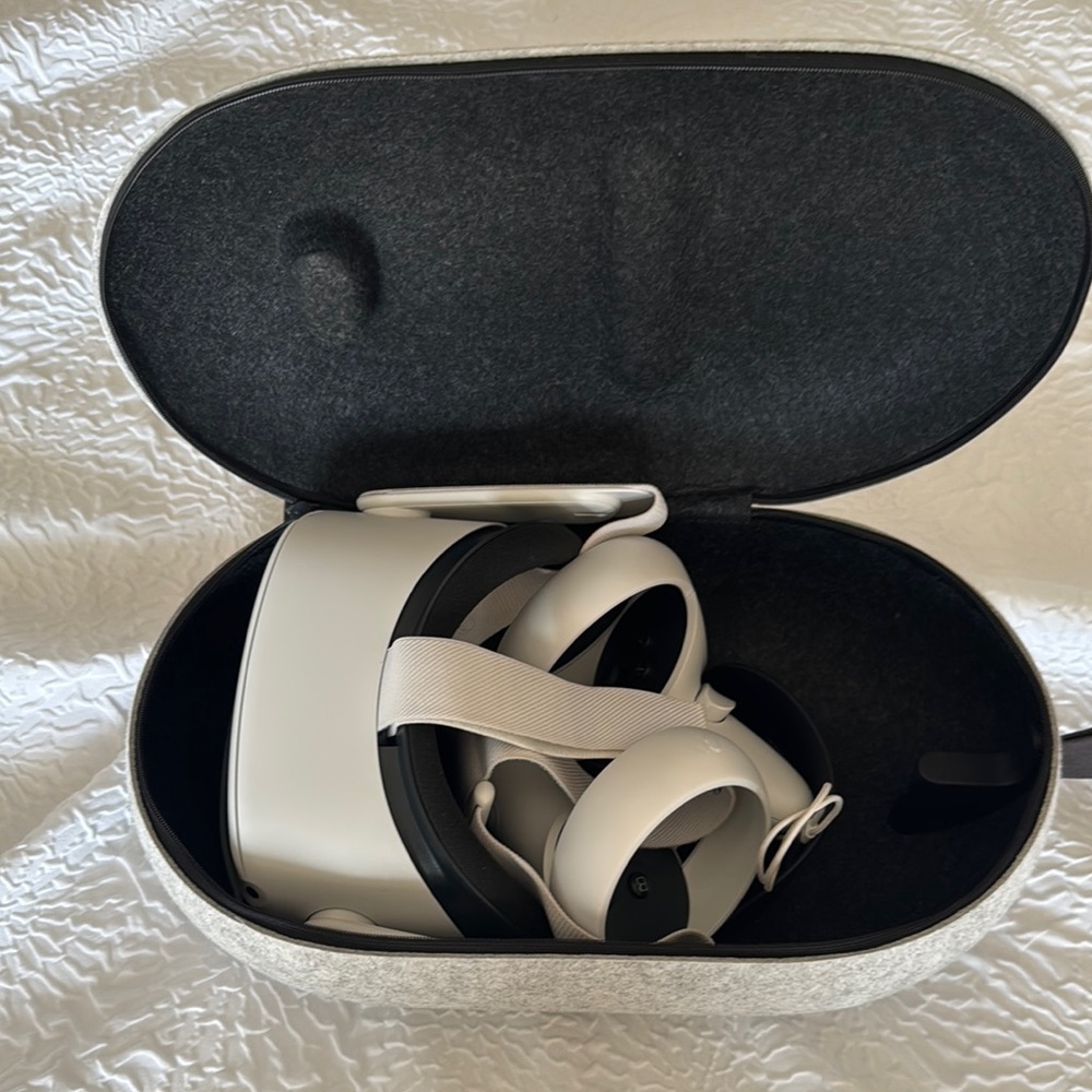 Advanced White VR Headset with Carrying Case